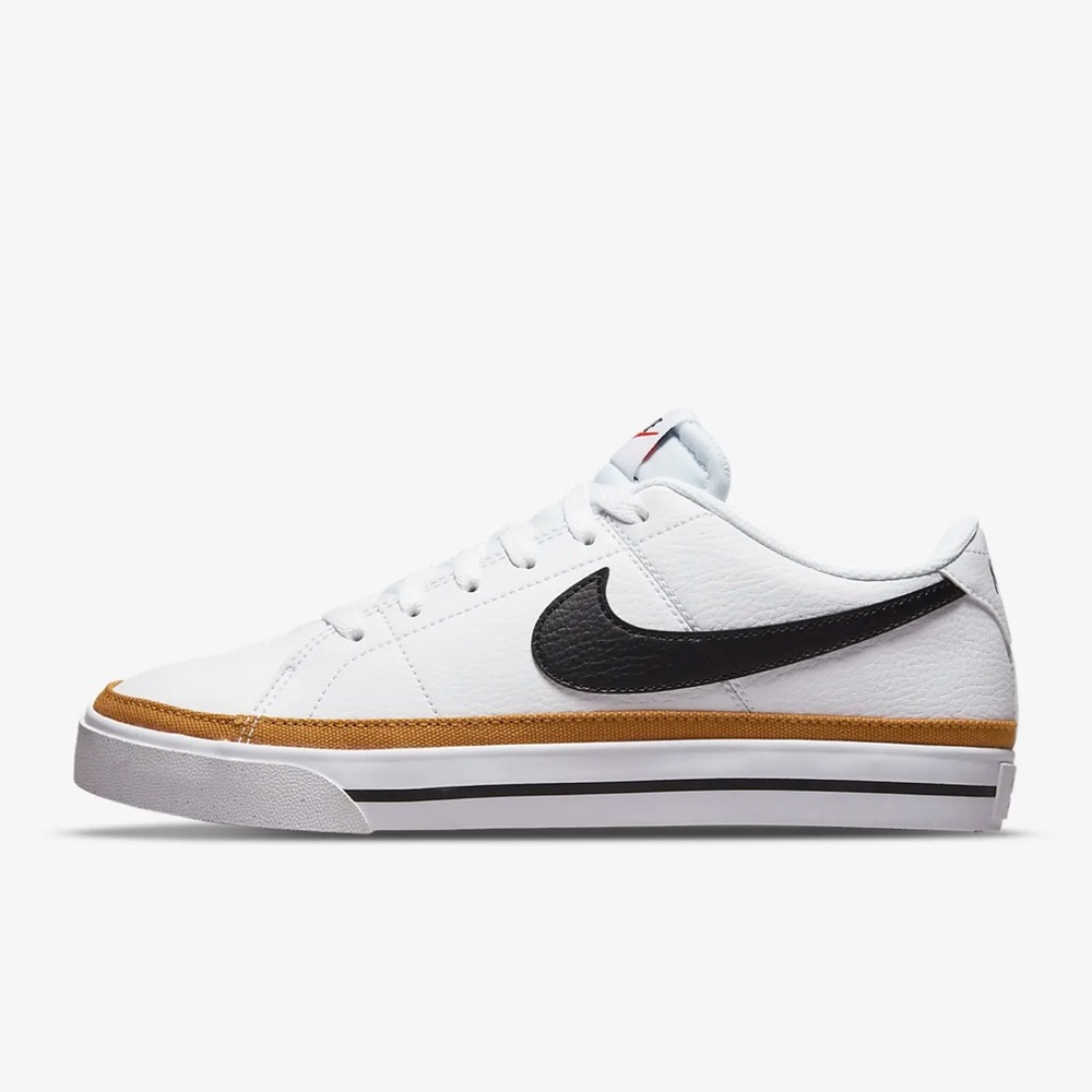 Nike Court Sneakers
